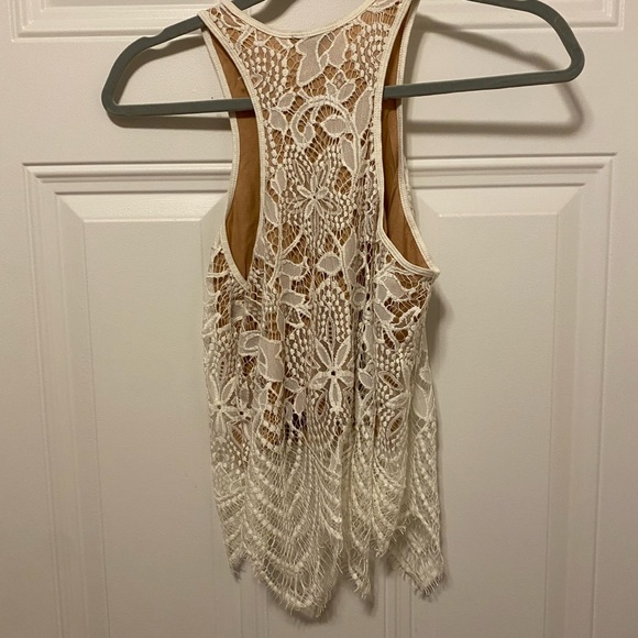 White lace shirt - Picture 5 of 5